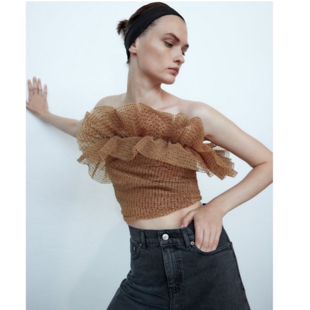 Zara Tan Ruffled Off-Shoulder Blouse - Picture 8 of 14
